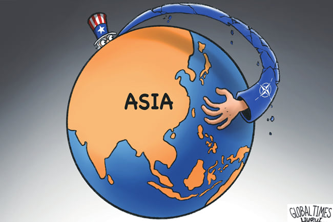 Το μακρυ χέρι του ΝΑΤΟ φθάνει στην Ασια, σκίτσο από τους Global Times  - NATO's arm reaches Asia, cartoon by Global Times